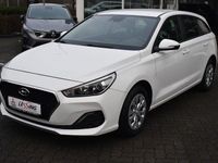 Gebraucht Hyundai i30 99 PS (72 kW) 2019 Weiß Kombi