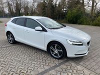 gebraucht Volvo V40 D2 Geartronic Momentum Momentum