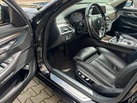 Gebraucht BMW 730 265 PS (194 kW) 2017 Schwarz Limousine