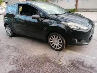 Gebraucht Ford Fiesta 75 PS (55 kW) 2014 Schwarz Kleinwagen