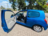 Gebraucht Renault Twingo 58 PS (42 kW) 2010 Blau Kleinwagen
