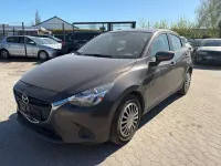 Usata Mazda 2 90 CV (66 kW) 2016 Grigio Berlina