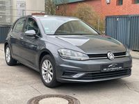 Gebraucht VW Golf VII Trendline 110 PS (80 kW) 2018 Grau Limousine