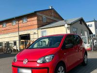 Gebraucht VW up! 60 PS (44 kW) 2012 Rot Kleinwagen