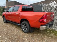 gebraucht Toyota HiLux 2.4 D-4D AT 4WD 5-S Professional Premium L