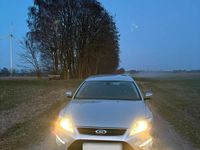 Gebraucht Ford Mondeo 140 PS (102 kW) 2012 Silber Kombi
