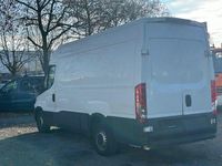 Usata Iveco Daily 150 CV (110 kW) 2019 Monovolume