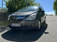 Gebraucht Opel Meriva Selection 101 PS (74 kW) 2011 Grau Van / Kleinbus