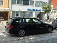 Gebraucht BMW 320 177 PS (130 kW) 2008 Schwarz Kombi