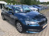 Gebraucht Skoda Superb Style 200 PS (147 kW) 2022 Blau Kombi