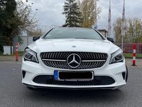 Gebraucht Mercedes CLA200 Shooting Brake Edition 156 PS (114 kW) 2018 Weiß Kombi