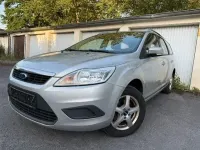 Gebraucht Ford Focus Style 101 PS (74 kW) 2010 Silber Kombi