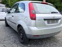 Gebraucht Ford Fiesta 60 PS (44 kW) 2003 Silber Kleinwagen