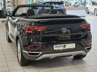 Gebraucht VW T-Roc Cabriolet Style 110 PS (80 kW) 2024 Schwarz Cabrio