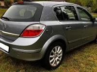 Usata Opel Astra 105 CV (77 kW) 2006 Grigio Berlina