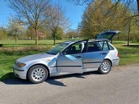 Second-hand BMW 318 148 CP (108 kW) 2002 Argintiu Break
