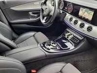 Gebraucht Mercedes E200 Avantgarde 184 PS (135 kW) 2017 Silber Limousine