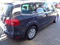 Gebraucht VW Sharan Comfortline 140 PS (102 kW) 2012 Grau Van / Kleinbus