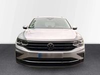 Gebraucht VW Tiguan Active 150 PS (110 kW) 2021 Reflexsilber metallic SUV
