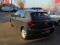 Gebraucht VW Polo Comfortline 80 PS (58 kW) 2021 Grau Limousine