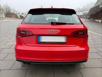 Gebraucht Audi A3 S-Line 179 PS (131 kW) 2013 Rot Limousine