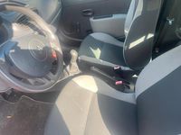 Gebraucht Renault Clio II 75 PS (55 kW) 2009 Rot Kleinwagen