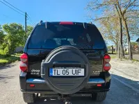 Gebraucht Jeep Cherokee Limited 163 PS (119 kW) 2006 Schwarz SUV