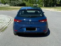 Używany Seat Leon 131 KM (96 kW) 2019 Niebieski Sedan/Limuzyna