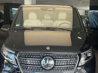 Gebraucht Mercedes V250 Avantgarde 190 PS (139 kW) 2024 Schwarz Van / Kleinbus