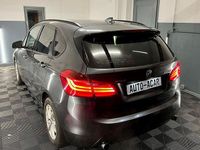 Gebraucht BMW 220 Active Tourer Sport Line 190 PS (139 kW) 2015 Grau Van / Kleinbus