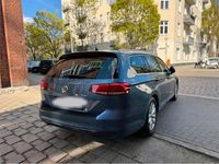 Gebraucht VW Passat 150 PS (110 kW) 2015 Blau Kombi