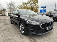 Gebraucht Ford Focus Cool & Connect 147 PS (108 kW) 2022 Schwarz Limousine