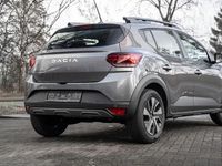 Neu Dacia Sandero Expression 91 PS (66 kW) 2025 Grau Limousine