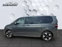 Gebraucht VW Multivan Life 150 PS (110 kW) 2025 Grau Van / Kleinbus