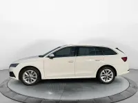 Gebraucht Skoda Octavia Style 116 PS (85 kW) 2023 Weiß Kombi