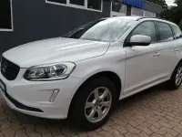 Gebraucht Volvo XC60 Kinetic 150 PS (110 kW) 2016 Weiß SUV