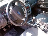 Second-hand Ford Focus 100 CP (73 kW) 2006 Argintiu Break