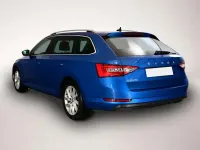 Gebraucht Skoda Superb 150 PS (110 kW) 2024 Manufacturer Kombi