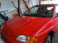 Gebraucht Ford Escort Cabriolet 105 PS (77 kW) 1992 Rot Cabrio