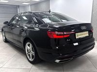 Gebraucht Audi A4 204 PS (150 kW) 2023 Mythosschwarz metallic Limousine