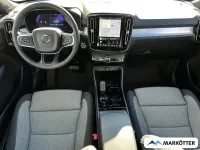 Neu Volvo XC40 Plus 163 PS (119 kW) 2026 Vapour grey / metallic SUV