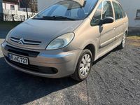 Gebraucht Citroën Xsara 110 PS (80 kW) 2004 Gold Van / Kleinbus