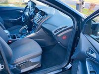 Gebraucht Ford Focus Trend 116 PS (85 kW) 2011 Schwarz Kombi