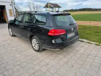 Gebraucht VW Passat 140 PS (102 kW) 2011 Schwarz Kombi
