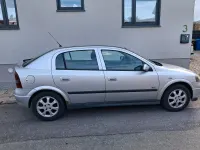Gebraucht Opel Astra 84 PS (61 kW) 2003 Silber Limousine