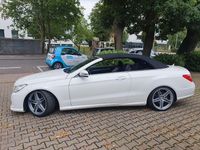 Gebraucht Mercedes E220 AMG 170 PS (125 kW) 2011 Weiß Cabrio
