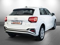 Neu Audi Q2 S-Line 150 PS (110 kW) 2025 Schwarz SUV