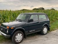 Gebraucht Lada Taiga 83 PS (61 kW) 2017 Grün SUV