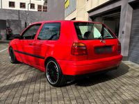 Gebraucht VW Golf III 90 PS (66 kW) 1996 Rot Kleinwagen