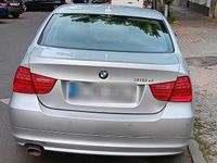 Gebraucht BMW 316 116 PS (85 kW) 2012 Silber Limousine